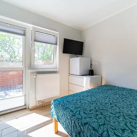 Проживание в семье Basia