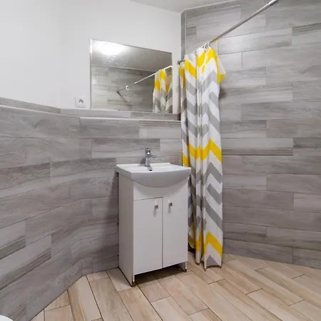 Basia Проживание в семье Дзивновек