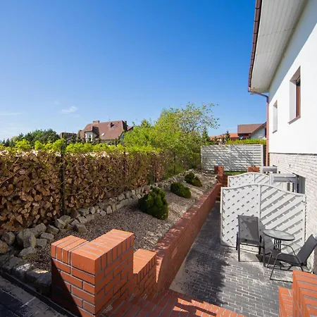 Проживание в семье Basia